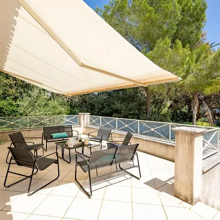 Les Dauphins By Interhome * Saint Aygulf